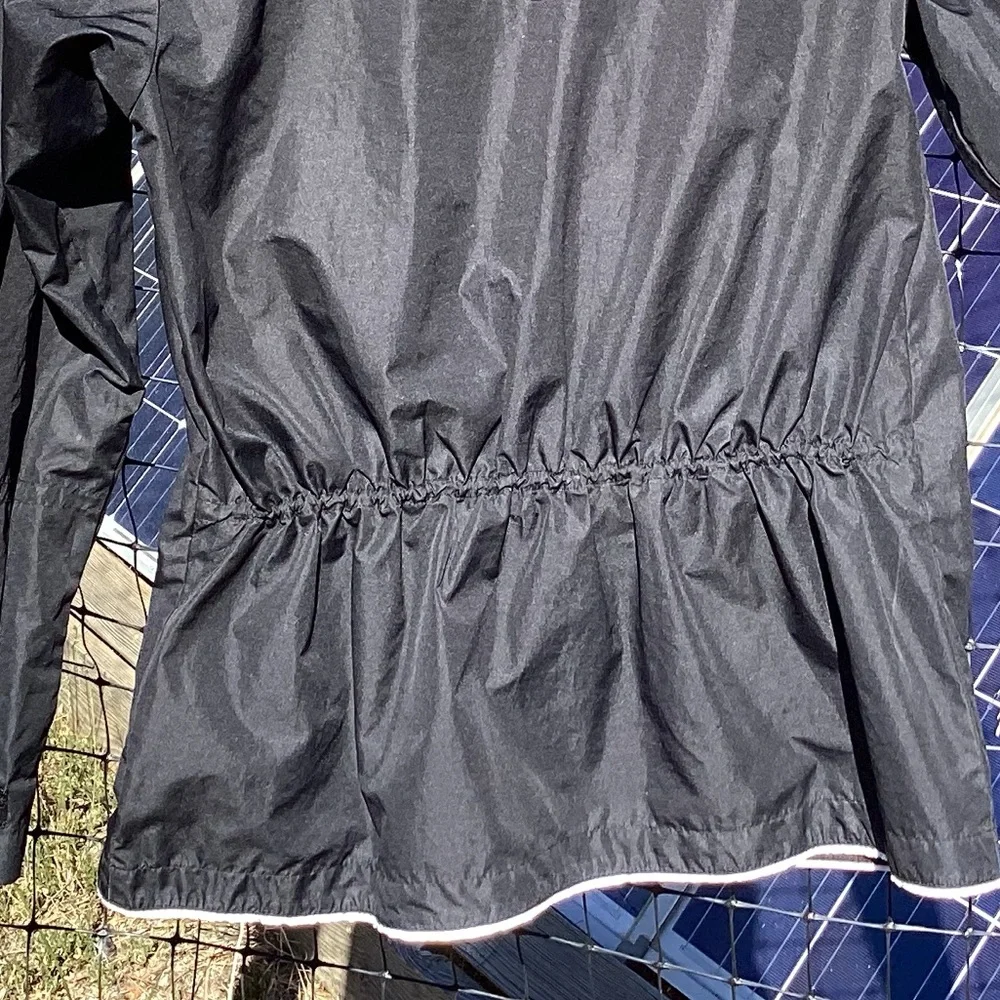 Nike Clima-Fit Windbreaker Hoodie Water Resistant Size S(4-6) Outdoor Sport